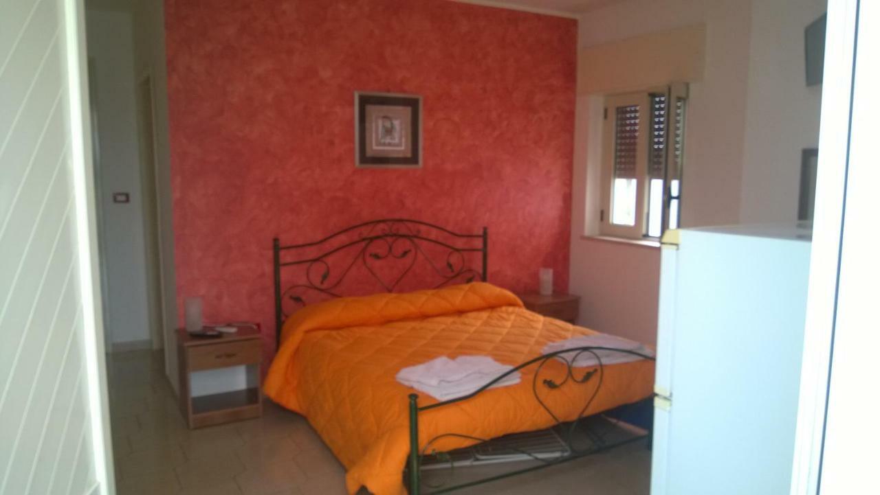 غالاتوني B&B La Seta Rossa المظهر الخارجي الصورة
